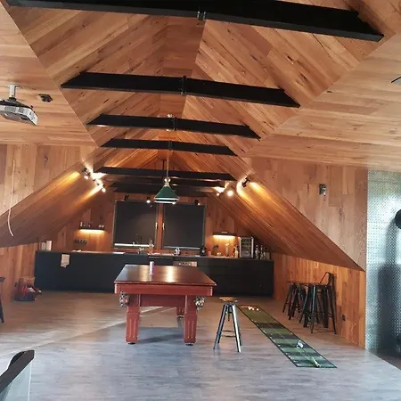 Golf House Hole 7
